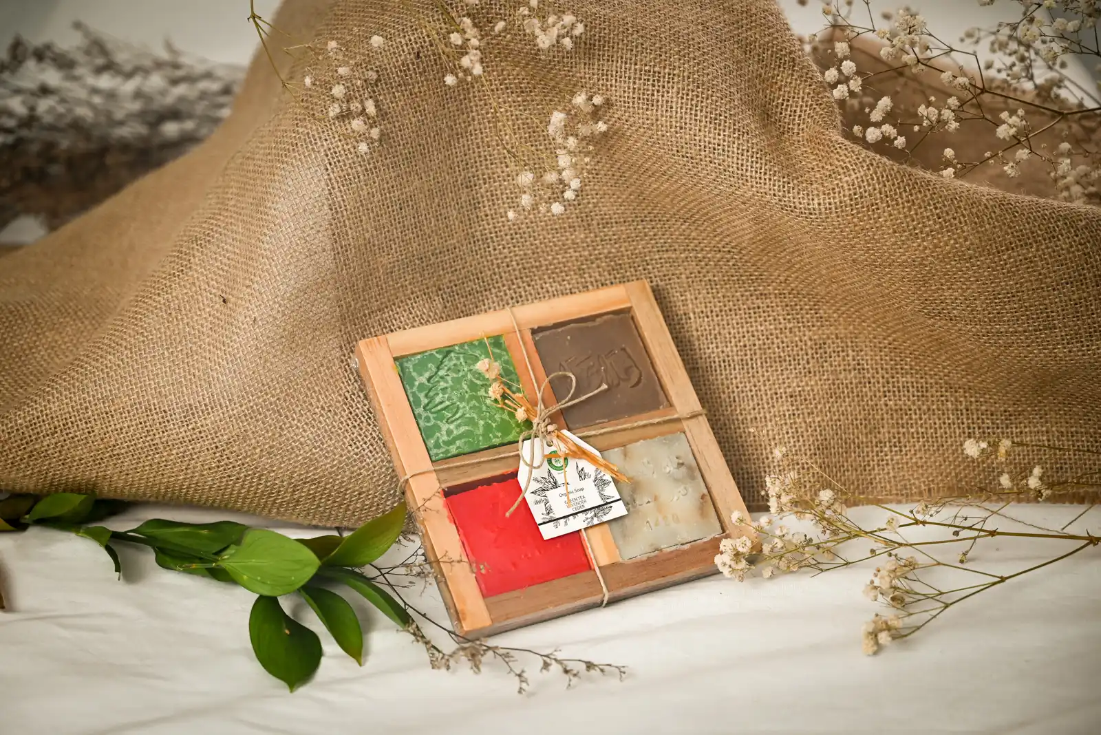 Wood Box – 4 Soaps